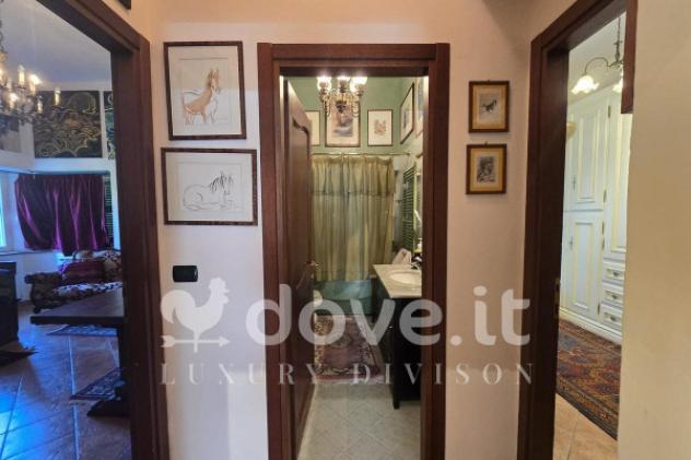 Villa di 270 m² con più di 5 locali e box auto doppio in vendita a Sarteano - Foto 18