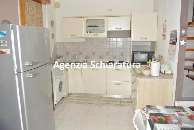 MONTECCHIO VENDESI APPARTAMENTO INDIPENDENTE SU QUADRIFAMILIARE CON MANSARDA - Foto 3