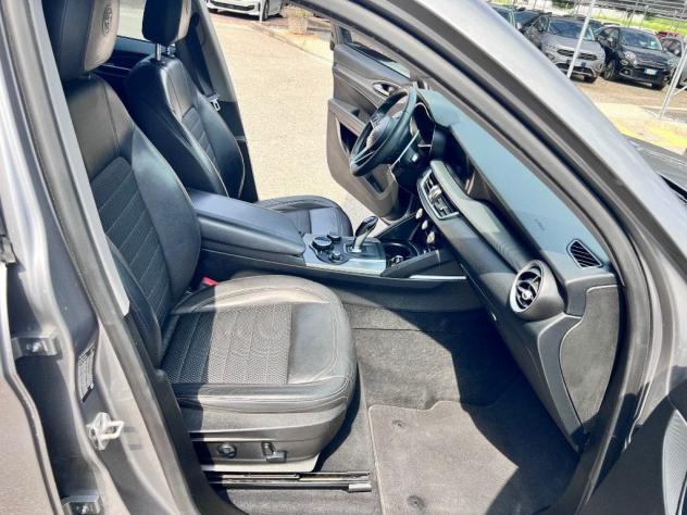 Alfa Romeo Stelvio 2.2 Turbodiesel 210 CV AT8 Q4 Executive - Foto 7