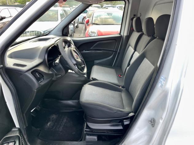 Fiat Doblo 1.6 MJT 105CV 3 posti - Foto 8