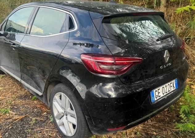 Renault Clio Full Hybrid E-Tech 140 CV 5 porte Intens - Foto 2
