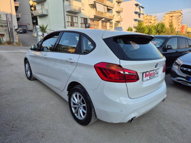 Bmw Active Tourer 218d 150cv Business - Foto 7