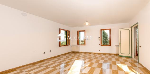 VILLA di 21 vani e di 800 mq (POSSAGNO) rif. DG206AB - Foto 19