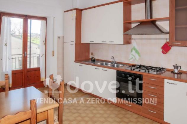 Appartamento di 116 m² con 4 locali e box auto in vendita a Semproniano - Foto 6
