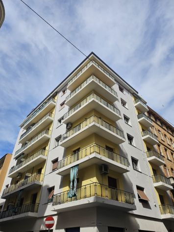 via gambini 34 appartamento mq. 90 con 2 terrazzi - Foto 3