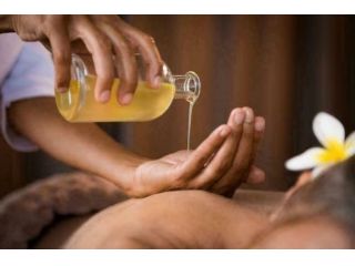 Massaggi - benessere La Spezia - TANTRA LOVE Tel:3242104050