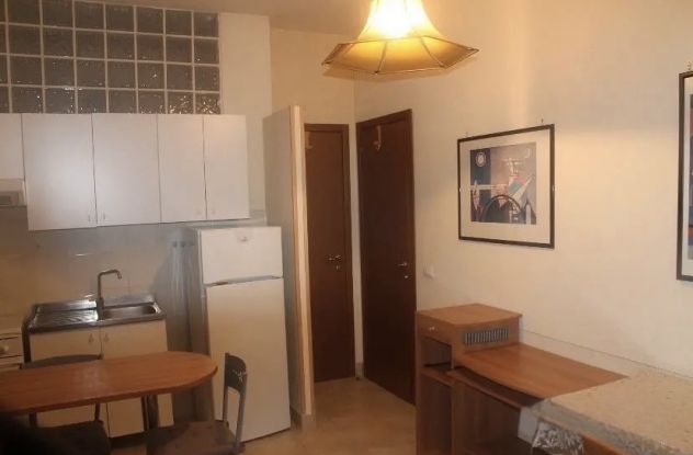 COLLATINA MONOLOCALE ARREDATO CON BALCONE - POSTO AUTO