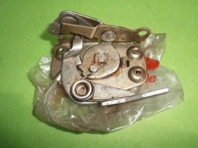 Serratura porta posteriore Fiat 128 berlina special C CL post. sx (lato guida) - Foto 2