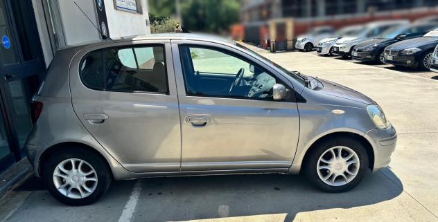 Toyota Yaris Tdi D-4D sol 5 porte 75 cv - Foto 10