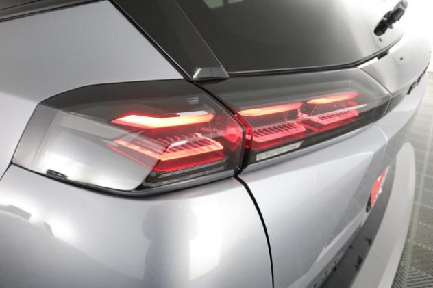 PEUGEOT 2008 2008 PureTech 100 S&S Allure rif. 24179279 - Foto 9