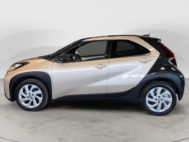 Toyota Aygo X 1.0B (72 CV) Trend S-CVT - Foto 2