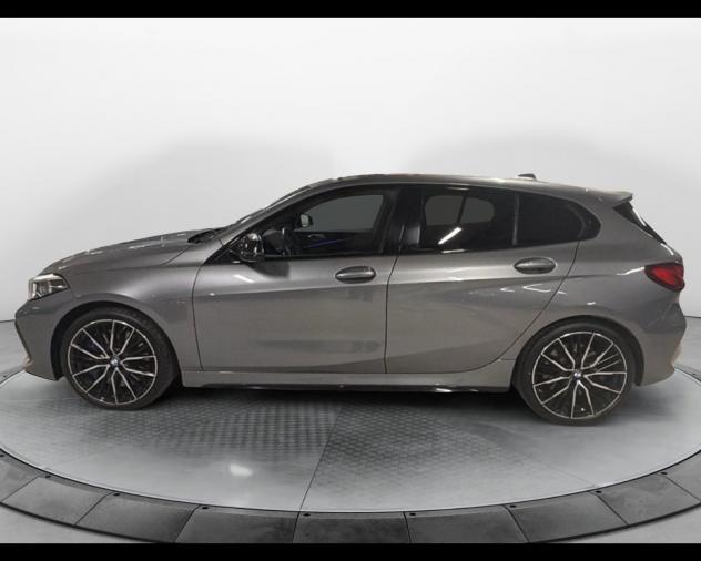 BMW Serie 1 F40 M 135i xdrive auto - Foto 9