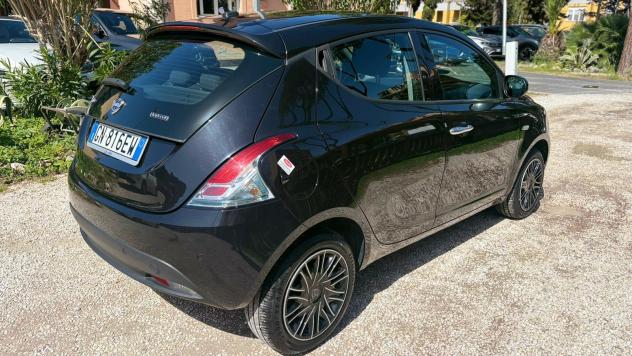 Lancia Ypsilon 1.0 70cv Firefly Hybrid S&S Gold PRONTA CONSEGNA 12MESI DI GARANZIA - Foto 4