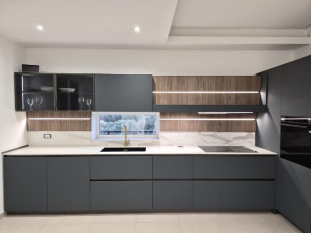 Floridia: appartamento moderno, e luminoso di 110 mq