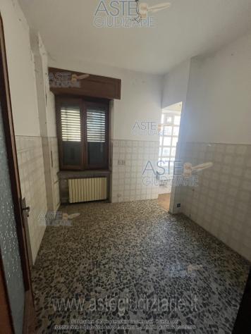 IMMOBILI-IMMOBILE RESIDENZIALE-Via Umberto Primo n. 7 - Foto 6