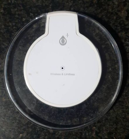 Pad per ricarica wireless ultra slim - Caricabatteria per smartphone