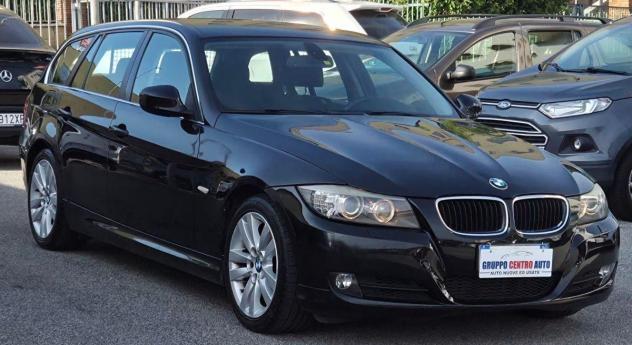 BMW Serie 3 Touring 330d - 2011 - Foto 2