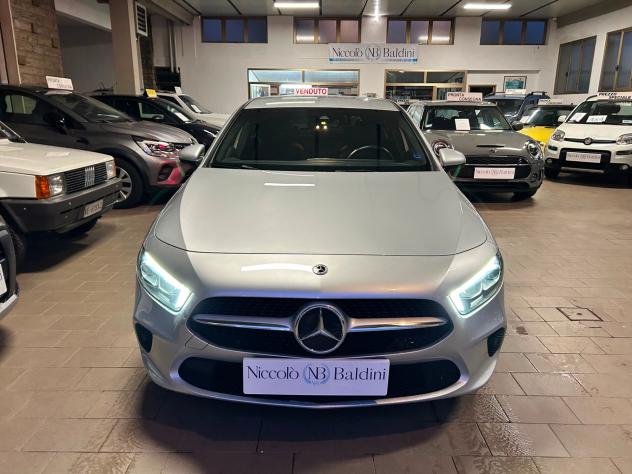 MERCEDES Classe A (W177) A 180 d Automatic Business Extra - Foto 9