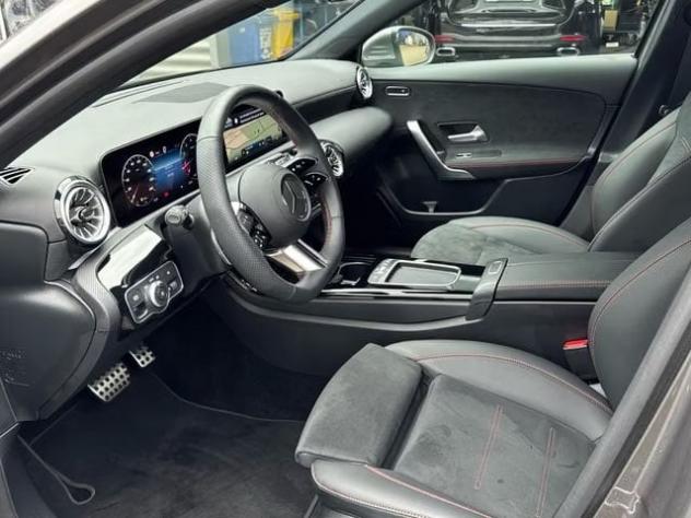 Mercedes-Benz Classe A A 200 Premium AMG LED NAVI - Foto 10