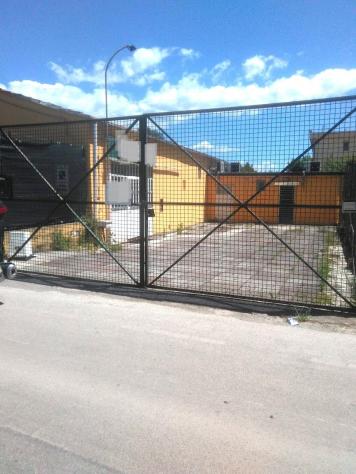 Magazzino in vendita a Sant'Anna - Lucca 164 mq Rif: 1322665
