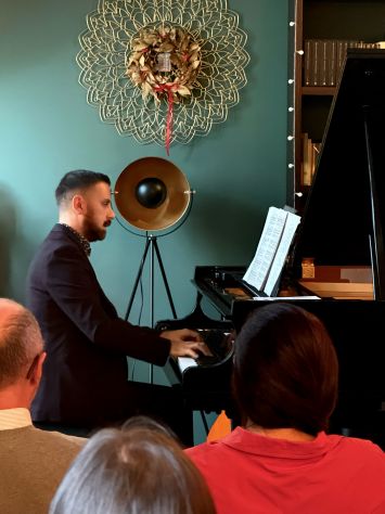 PIANISTA ACCOMPAGNATORE E DOCENTE - Foto 3