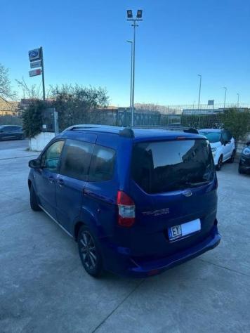 FORD - Tourneo Courier - Courier 1.6 TDCI 95 CV Plus - Foto 3