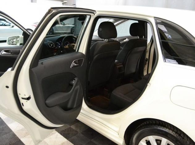 MERCEDES-BENZ B 180 Sport - Navi-Pdc-Xenon - Km 43.000 rif. 24123303 - Foto 3