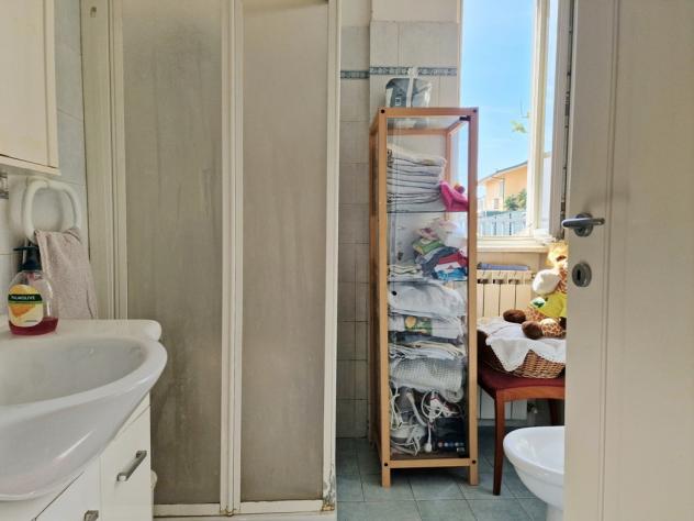 RONCHI, 700 m dal mare e vicino a tutti servizi, appartamento con giardino e ingresso indipendente facente parte di un piccolo fabbricato di recente - Foto 5