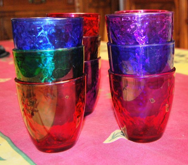 12 bicchieri colorati mai usati - Foto 7