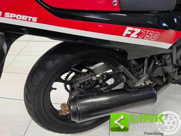 YAMAHA FZ 750 PRIMA SERIE rif. 23288015 - Foto 8
