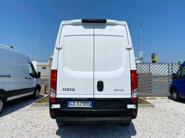 Iveco Daily 35S12 2.3 HPT PC - Foto 5