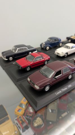 Lotto modellini Lancia Norev 1/43 basetta + nome - Foto 2
