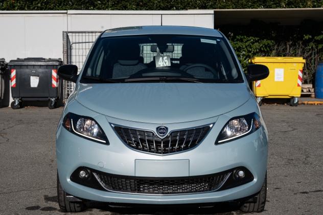 Lancia Ypsilon 1.2 69 CV 5 porte GPL - Foto 2