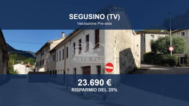 Immobile in asta di 170 m² con più di 5 locali e box auto in vendita a Segusino
