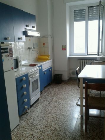 Milano posto letto a studentessa - Foto 2