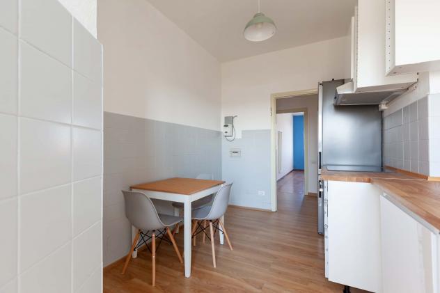 Via Micheangelo Buonarroti 15- 3 Bedroom Apartment - Foto 2