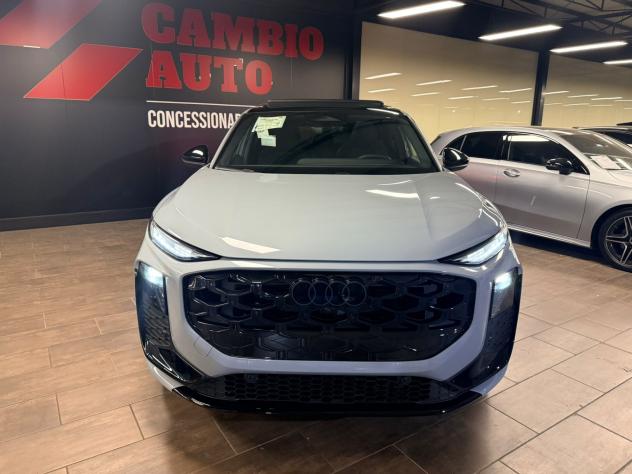Audi Q3 2.0 tfsi S line edition quattro 204cv s-tronic - Foto 2