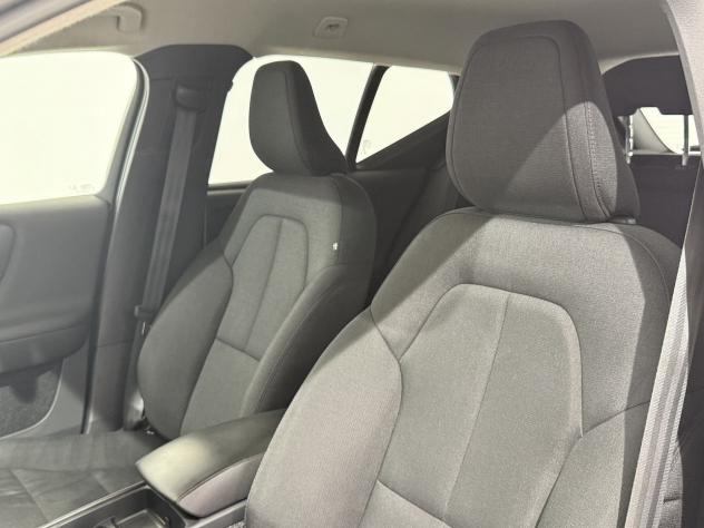 Volvo XC40 D3 Business - Foto 8