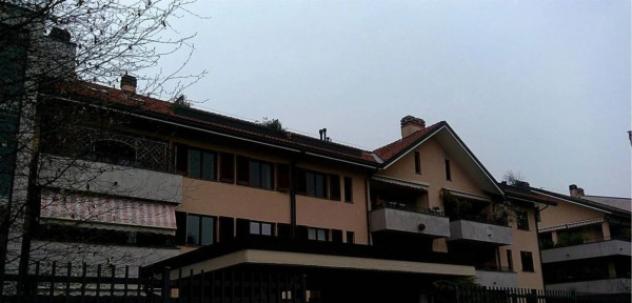 Immobile in asta di 161 m², box auto doppio in vendita a Peschiera Borromeo - Foto 2