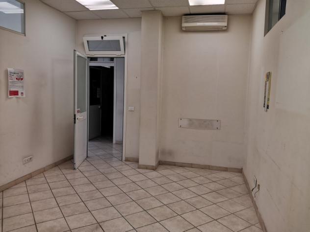 Ufficio in Via Eugenio Cisterna - Foto 11