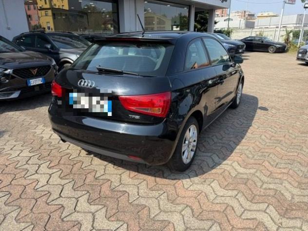 AUDI A1 1.2 TFSI Attraction rif. 24077165 - Foto 4