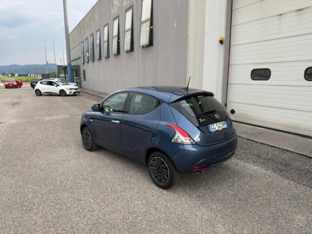 Lancia Ypsilon 1.0 FireFly 5 porte S&S Hybrid Ecochic Gold - Foto 3