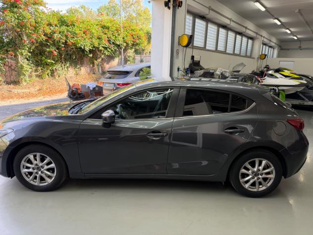 Mazda 3 Mazda3 2.2 Skyactiv-D Exceed - Foto 3