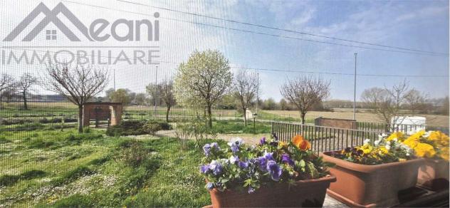 185 - VENDUTO - 4 LOCALI, GIARDINO PRIVATO, CANTINA, POSTO AUTO E BOX - Foto 13