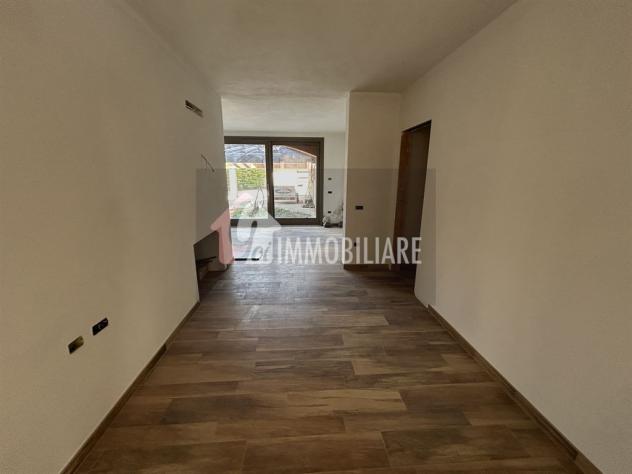Elegante Trilocale Piano Terra con cortile Privato - Foto 13