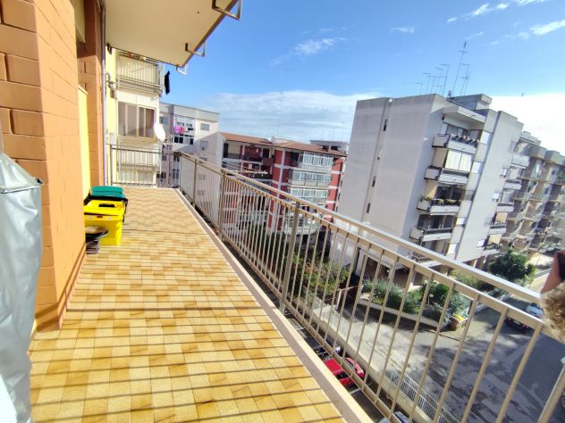 V.ANCONA: APP. di 127mq. con Cantina mansardata. Posto auto bici e moto - Foto 6