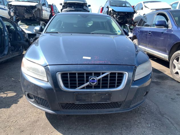 Ricambi usati Volvo V70 2009 D5244T4 2.4 D5 AWD diesel
