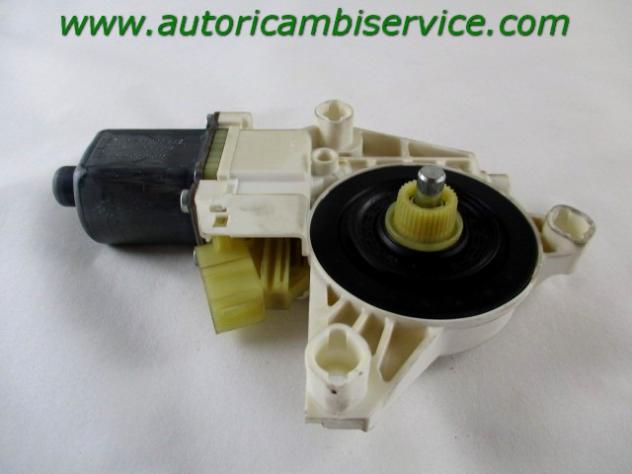 0130822442 MOTORINO ALZA-VETRO ALZACRISTALLO PORTA POSTERIORE LATO DESTRO MERCEDES C 220 W204 2.2 125KW D SW 6M (2008) RICAMBIO USATO
