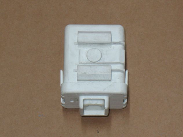 3719071L10 Relè rele di Ricevitore Senza chiave Suzuki Swift 37190-71L10 10r0350
