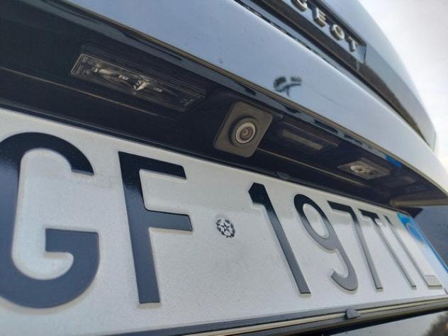Peugeot 3008 BlueHDI 130 EAT8 S&S Allure - Foto 9